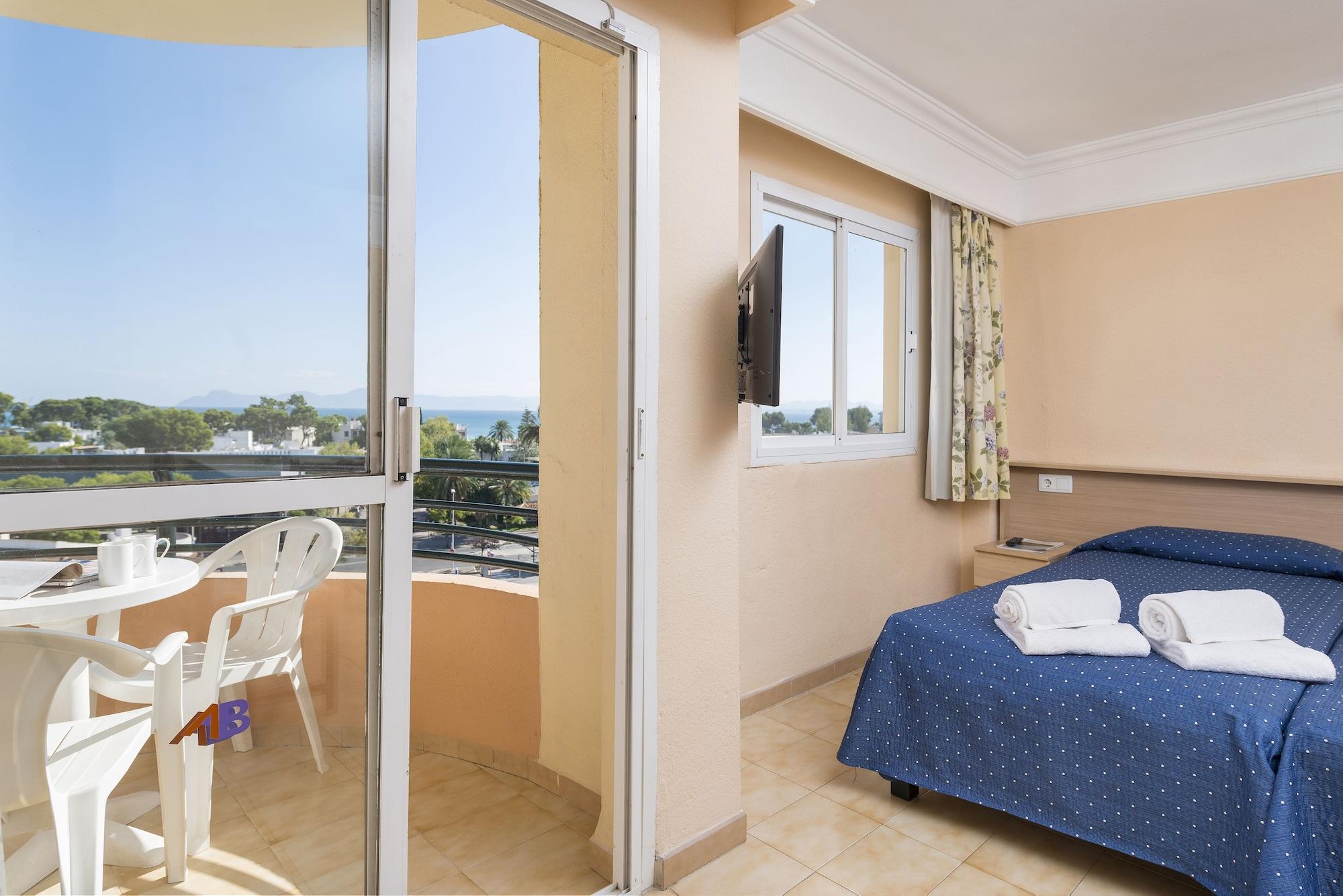 Alcudia Beach Apartments Port de Alcudia  Ngoại thất bức ảnh