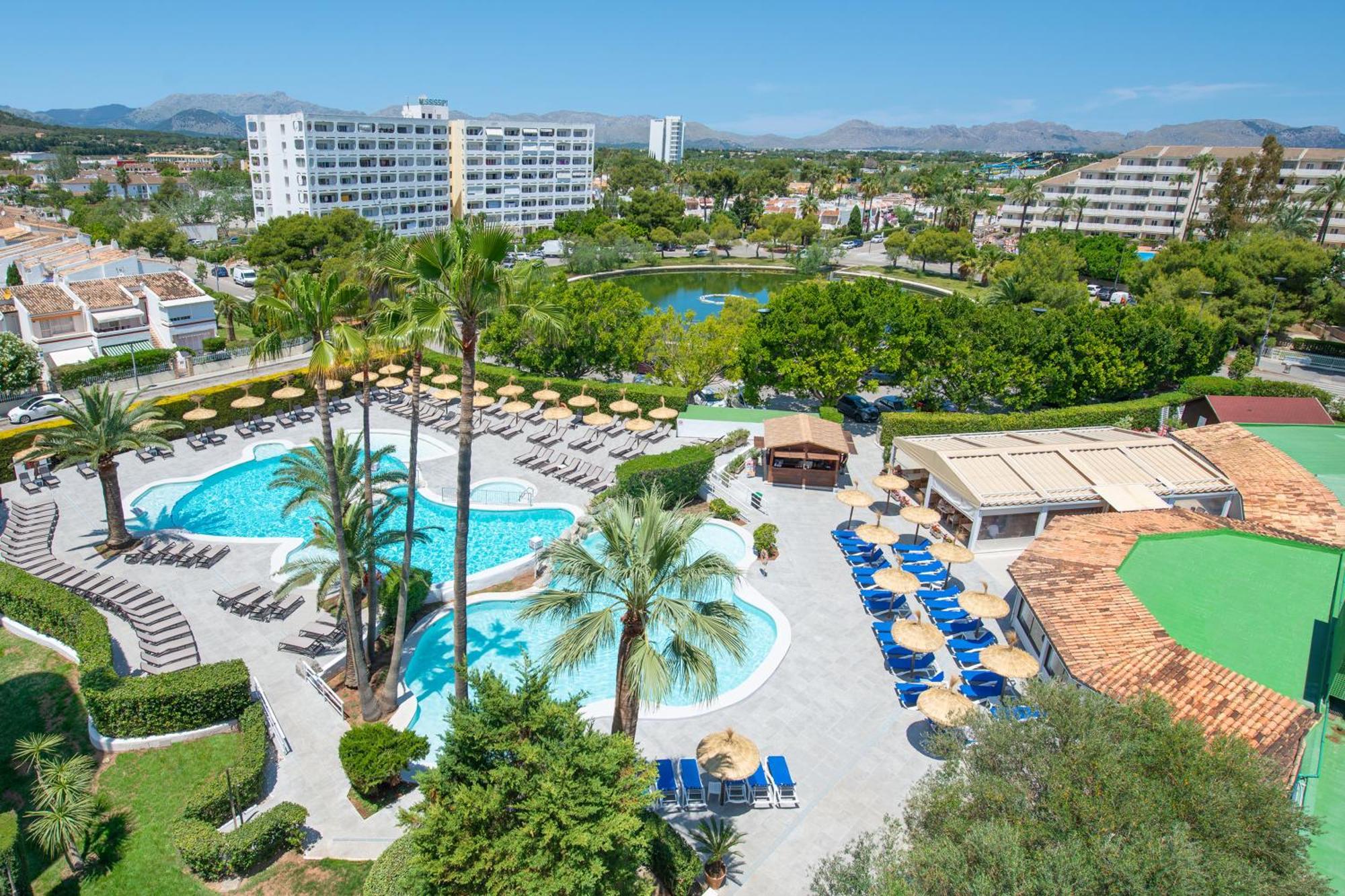 Alcudia Beach Apartments Port de Alcudia  Ngoại thất bức ảnh