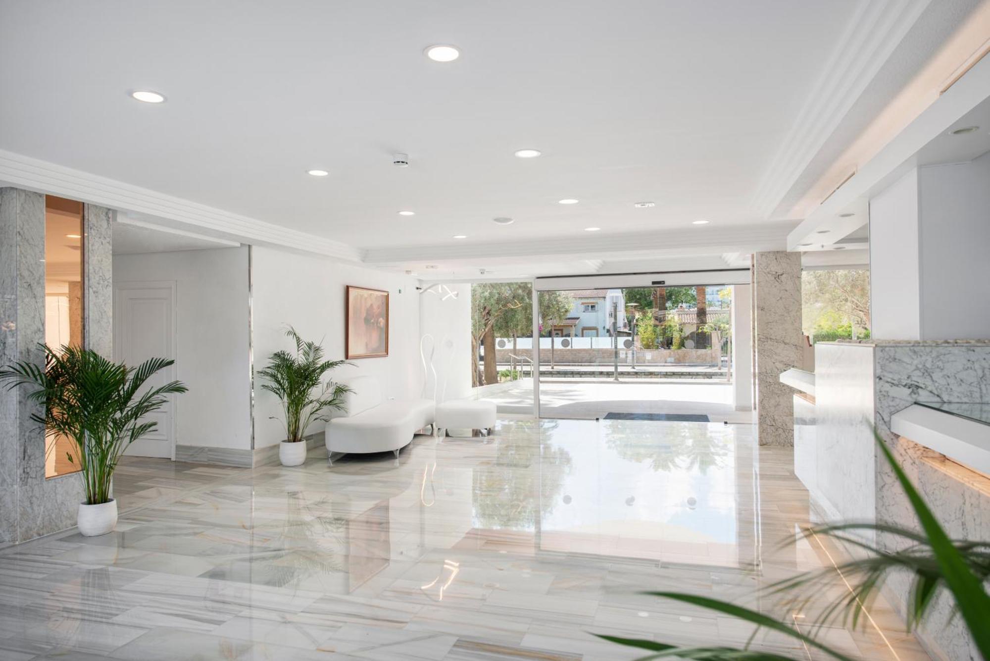 Alcudia Beach Apartments Port de Alcudia  Ngoại thất bức ảnh