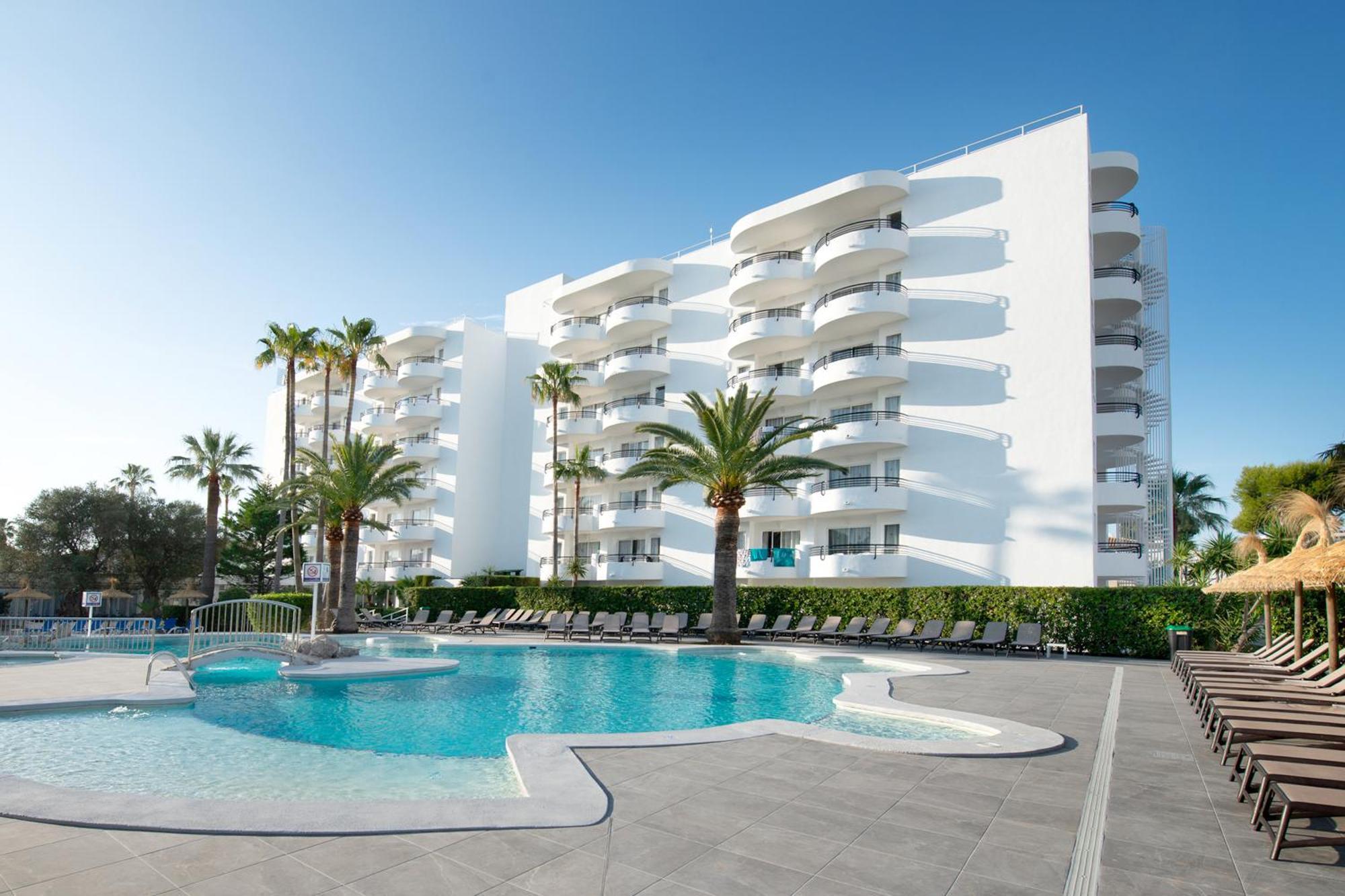 Alcudia Beach Apartments Port de Alcudia  Ngoại thất bức ảnh
