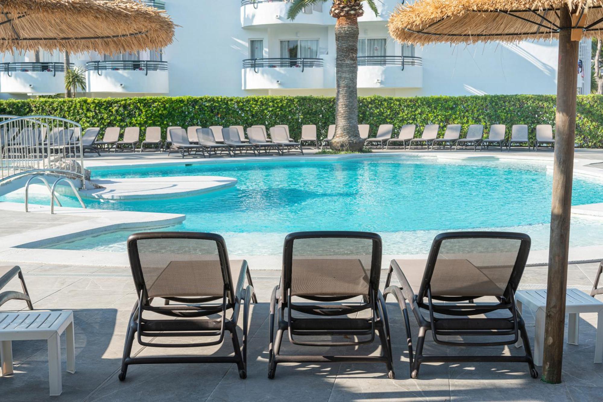 Alcudia Beach Apartments Port de Alcudia  Ngoại thất bức ảnh