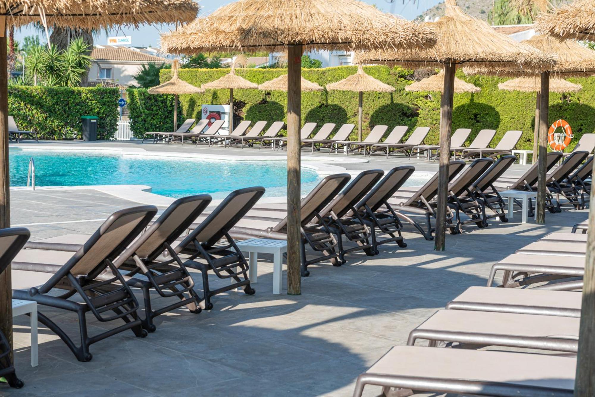 Alcudia Beach Apartments Port de Alcudia  Ngoại thất bức ảnh