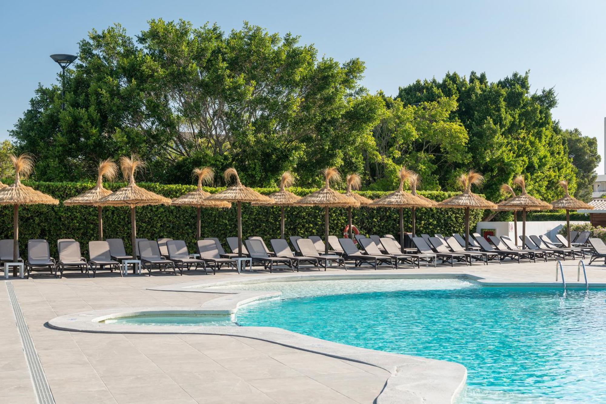 Alcudia Beach Apartments Port de Alcudia  Ngoại thất bức ảnh